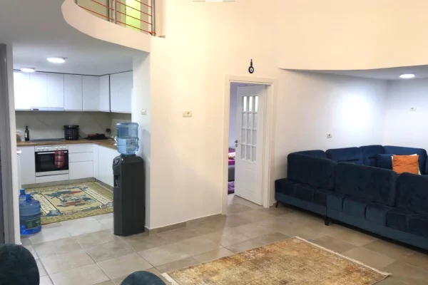 Shitet Apartament Dupleks 3+1 Ne Yzberisht (ID B13065) Tirane