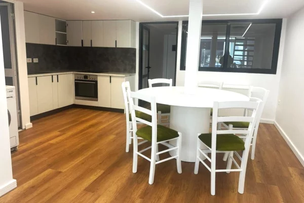 Casa in vendita 3+1 a Tirana - 156,000 Euro