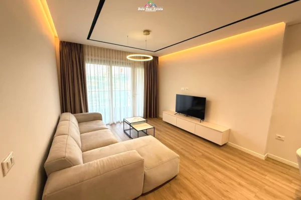 Casa in affitto 2+1 a Tirana - 1,660 Euro