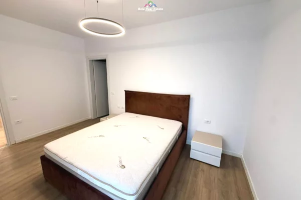 Appartamento in affitto a Tirana 2+1, Arredato