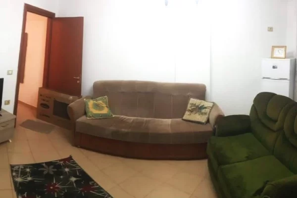 Casa in affitto 1+1 a Tirana - 35,000 Leke