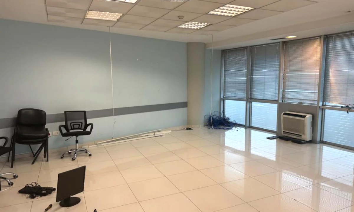 Zyra me qera tek Selvia    ,..