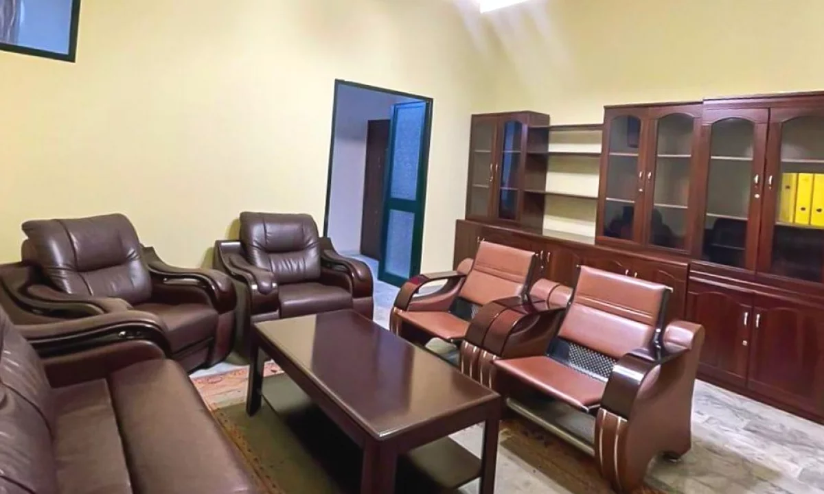 Zyre Me Qera Tek Rruga e Bogdaneve ( ID BZ2810) Tirane