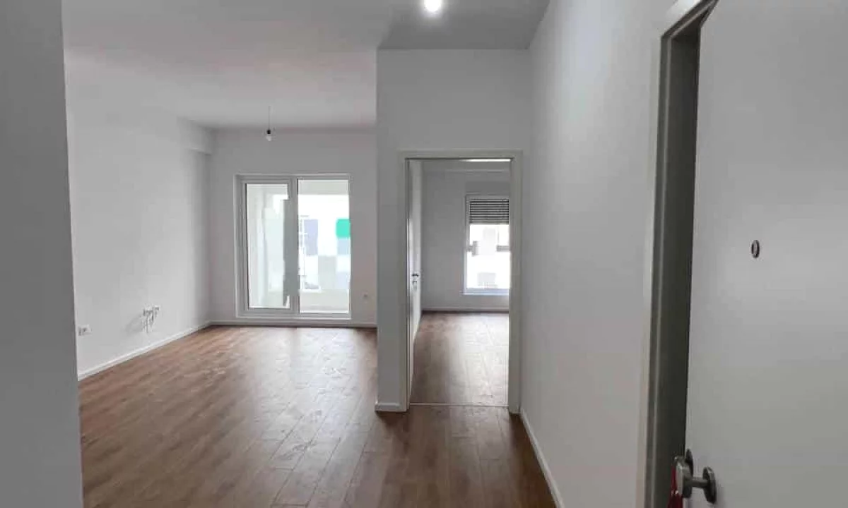 Apartment for sale in Tirana 1+1, Emty