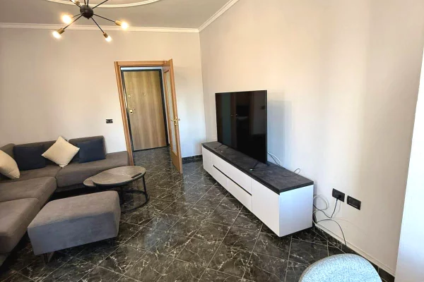 Casa in affitto 2+1 a Tirana - 750 Euro