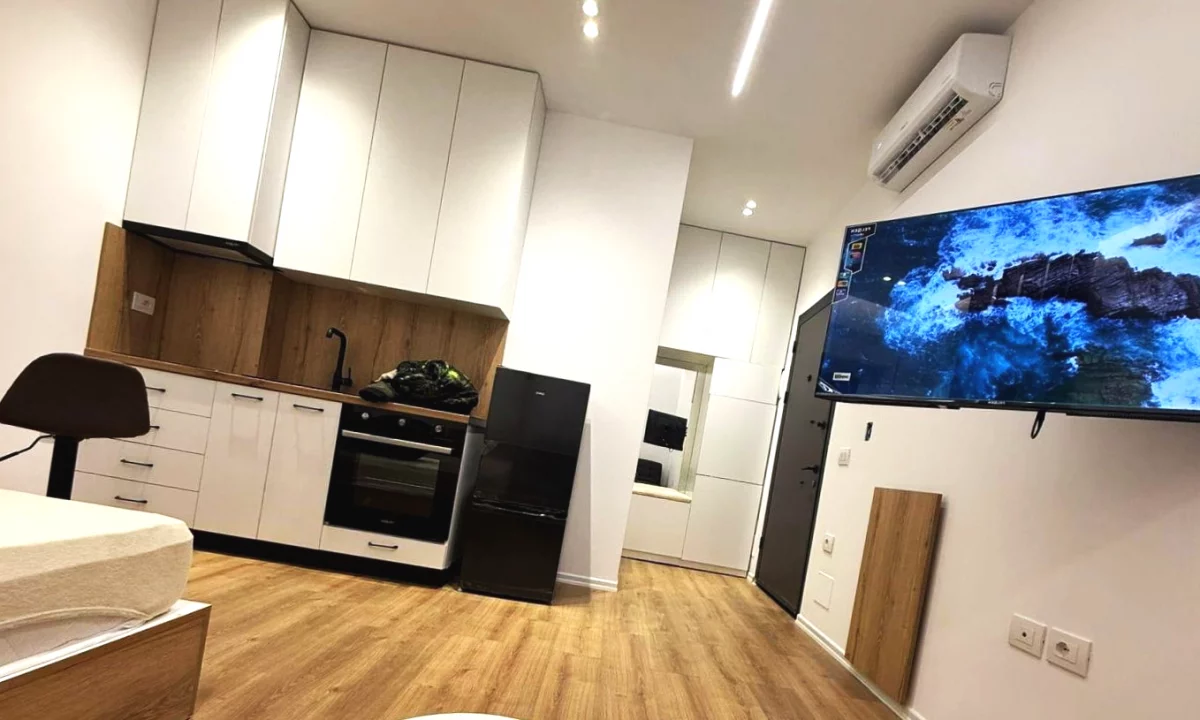 Appartamento in affitto a Tirana Garsoniere, Arredato