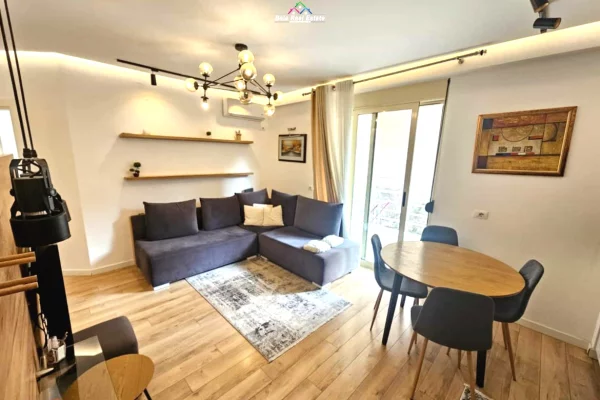 Shtepi me qera Apartament ne Tirane, 1+1, Mobilimi E mobiluar, Pagesa 50,000  Leke.