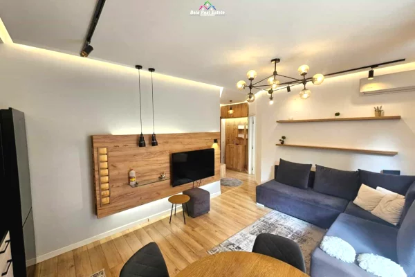 Shtepi me qera Apartament ne Tirane, 1+1, Mobilimi E mobiluar, Pagesa 50,000  Leke.