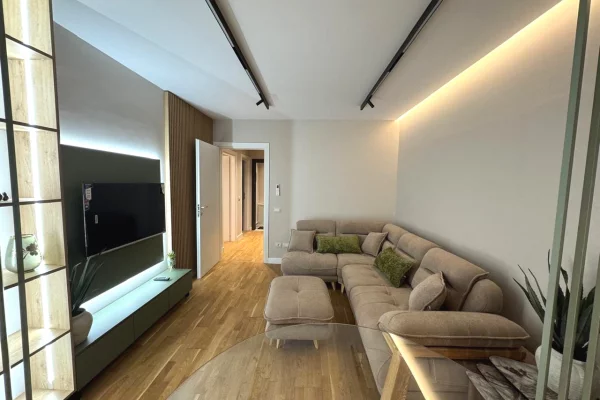 Casa in affitto 1+1 a Tirana - 900 Euro