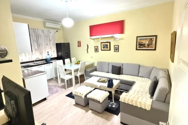 Casa in affitto 2+1 a Tirana - 60,000 Leke