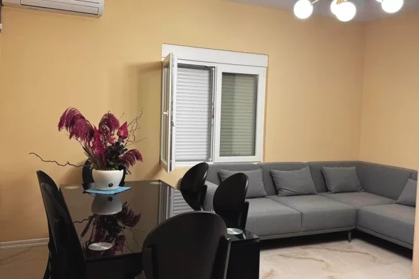 Casa in affitto 2+1 a Tirana - 1,040 Euro