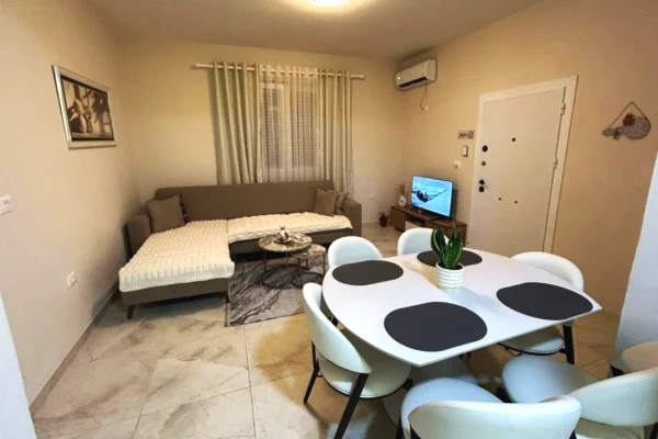 Casa in affitto 1+1 a Tirana - 60,000 Leke