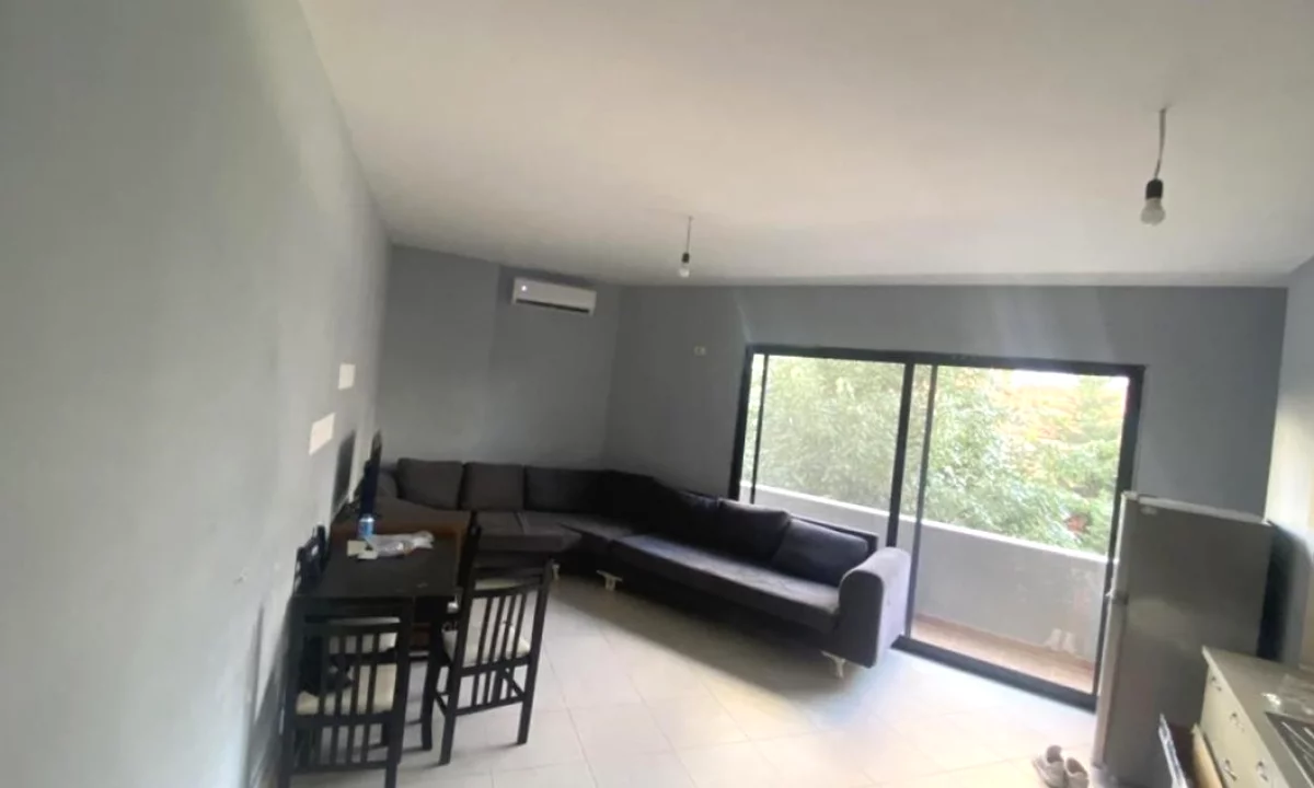 Shtepi me qera Apartament ne Tirane, 2+1, Mobilimi E mobiluar, Pagesa 50,000  Leke.