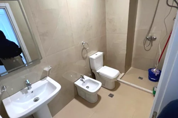 Appartamento in affitto a Tirana 2+1, Arredato