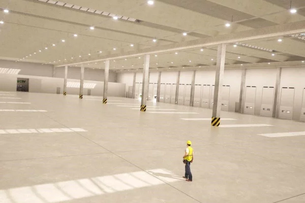 Magazine Me Qera Ne Yrshek ( ID BM297) Tirane