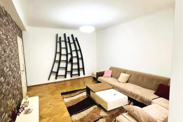 Casa in affitto 3+1 a Tirana - 65,000 Leke