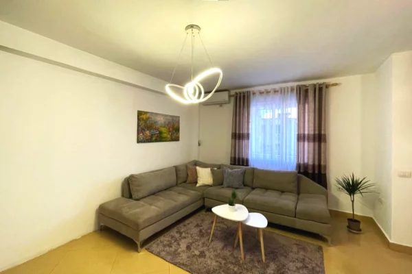 Casa in affitto 2+1 a Tirana - 780 Euro
