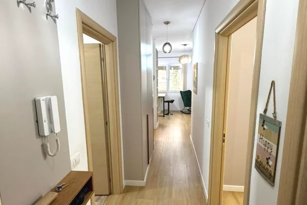 Casa in affitto 2+1 a Tirana - 730 Euro