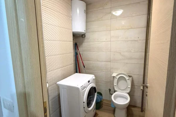 Shtepi me qera Apartament ne Tirane, 2+1, Mobilimi E mobiluar, Pagesa 730  Euro.