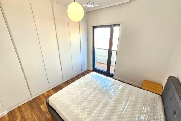 Shtepi me qera Vila Luksoze ne Tirane, 5+1, Mobilimi E mobiluar, Pagesa 3,400  Euro.