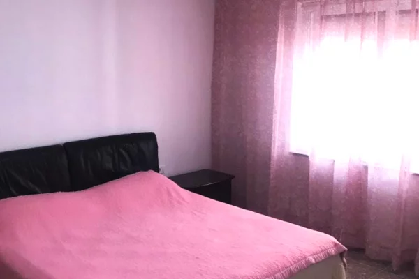 Apartament 2+1 Me Qera Tek Rruga e Dibres ( ID B221402 ) Tirane