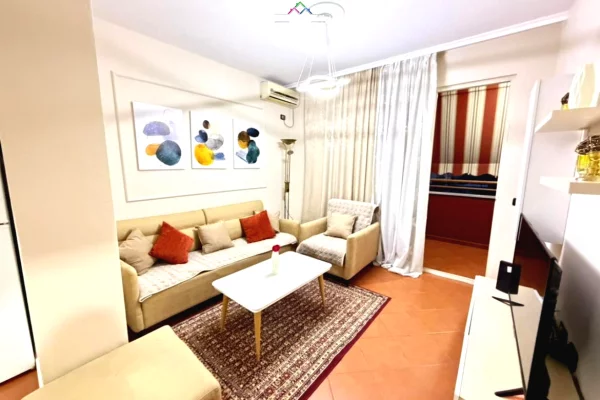 Apartament 2+1 Me Qera ne Bllok ( ID B2201758 ) Tirane