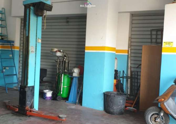 Business Property for Rent 4+1 in Tirana - 500 Euro