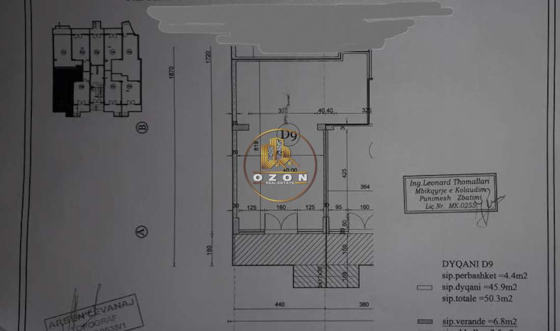 Shitet dyqan buze rruge .Adresa : Don Bosko 