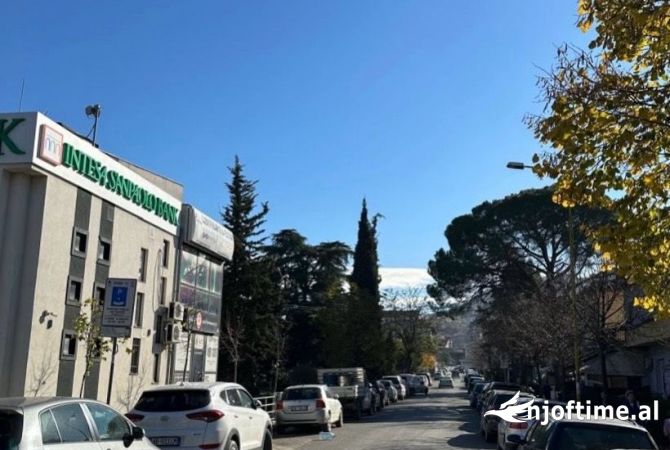 Ambient biznesi ne shitje 2+1 ne Tirane - 168,000 Euro