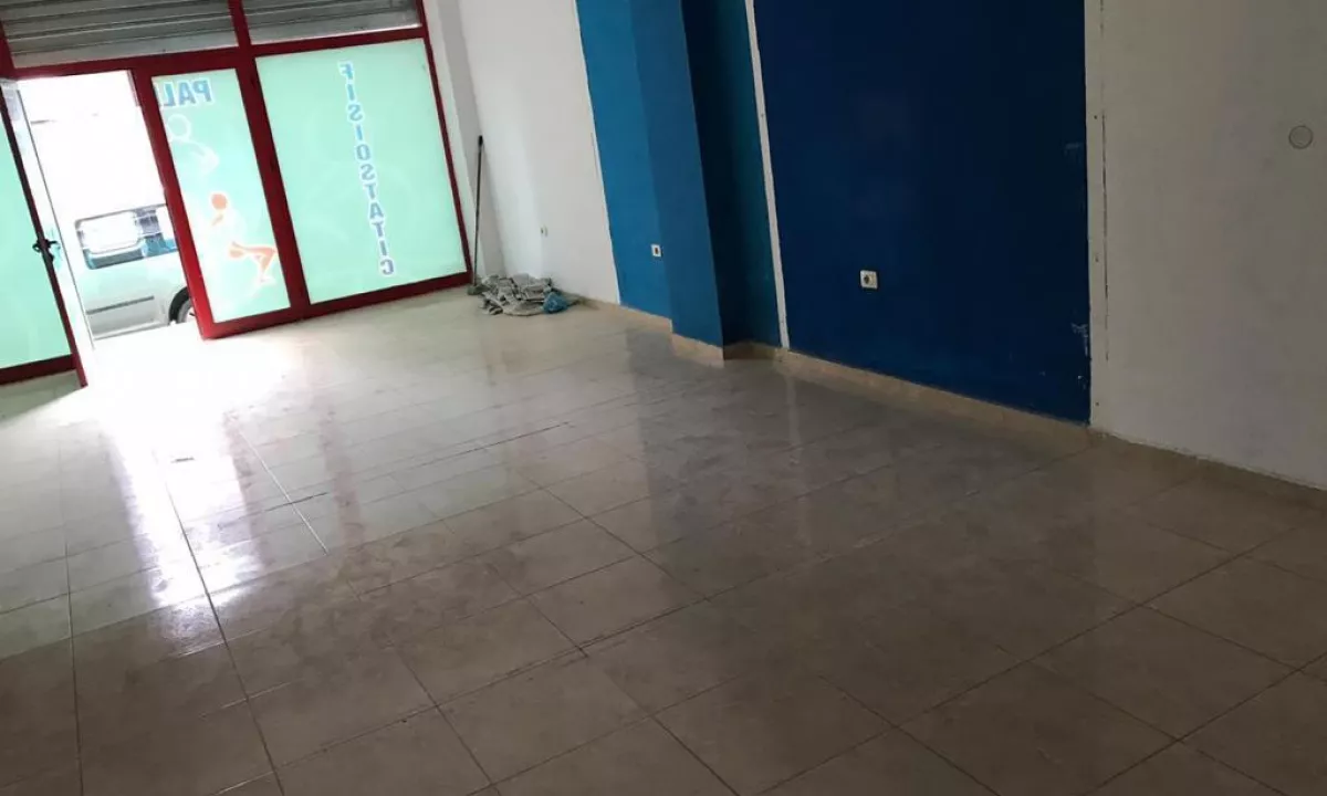 Prane Spitaleve, jepet me qera dyqan