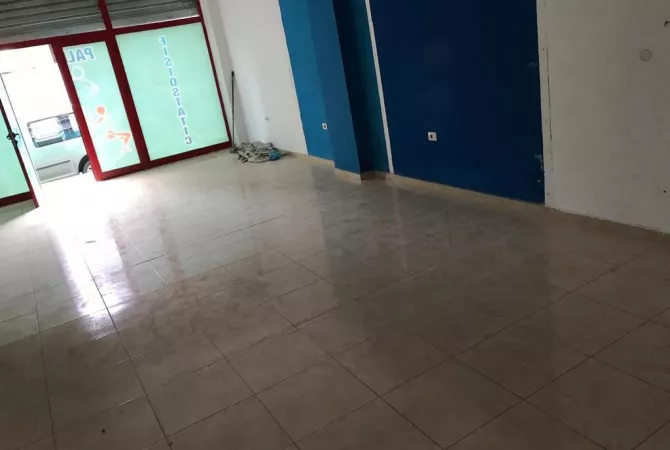 Prane Spitaleve, jepet me qera dyqan