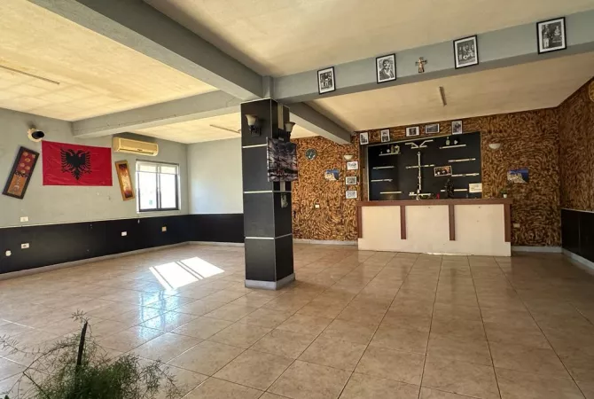 Business Property for Rent 1+1 in Tirana - 700 Euro