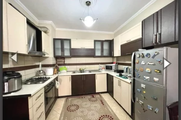 Casa in affitto 1+1 a Tirana - 400 Euro