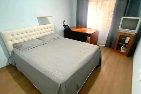 Shtepi me qera Apartament ne Tirane, 2+1, Mobilimi E mobiluar, Pagesa 400  Euro.