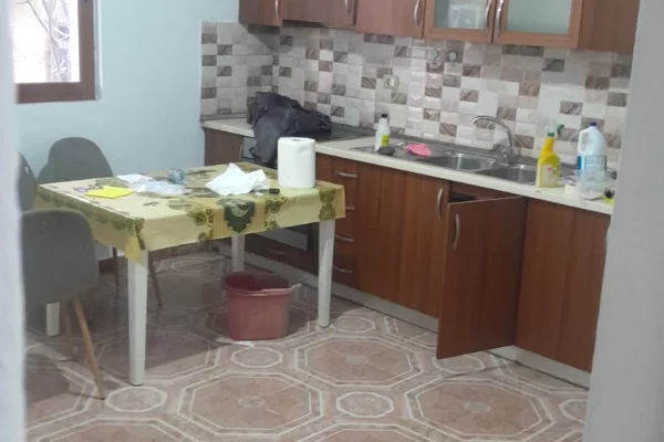 Astir, jepet me qera 4+1 bosh