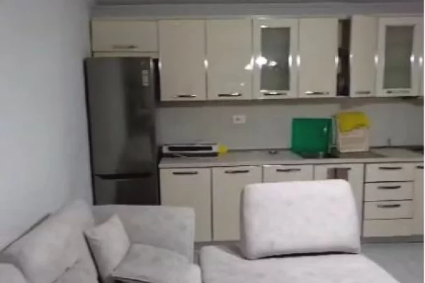 🔥 Apartament 1+1 me Qira tek Tregu Elektrik 🏡✨