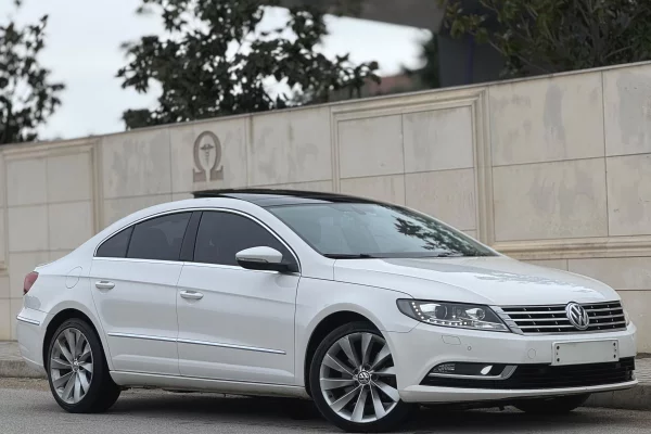 Makina ne shitje ne Tirane - 7,300 Euro