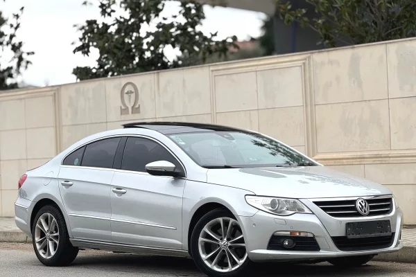 Makina ne shitje ne Tirane - 6,300 Euro