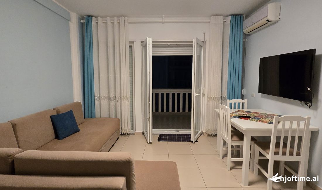 Shtepi ne shitje Apartament ne Shkoder, 1+1, Mobilimi E mobiluar, Pagesa 98,000  Euro.