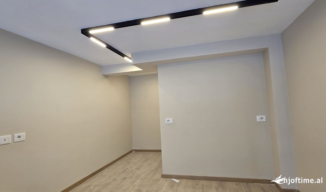 Ambient zyrash per qira, Kompleksi Tirana Golden Park 3.