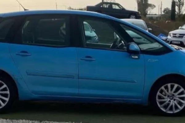 Shitet makina CitroenC4