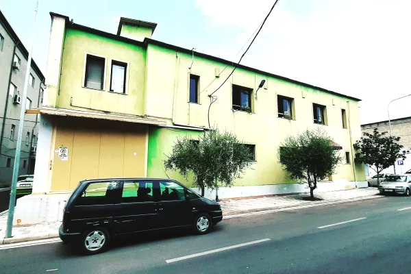 Objekt komercial me qira