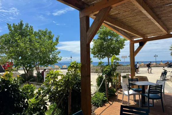 Business Property for Rent 2+1 in Himara - 50,000 Euro