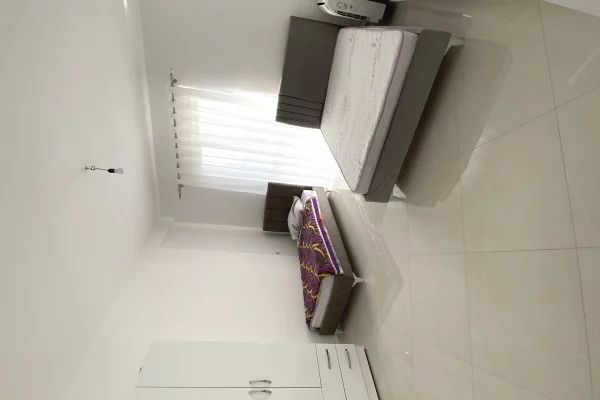 Shtepi me qera Apartament ne Tirane, 2+1, Mobilimi E mobiluar, Pagesa 45,000  Leke.