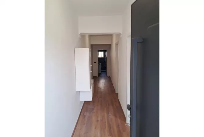 Shtepi me qera Apartament ne Tirane, 2+1, Mobilimi E mobiluar, Pagesa 550  Euro.