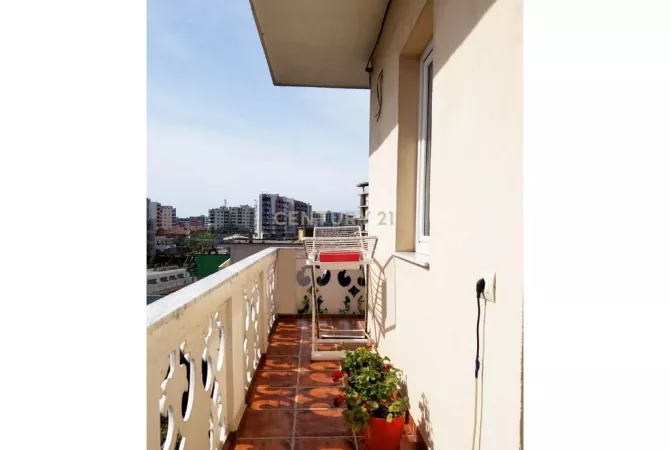 Apartament 3+1 Me Qira në Unaza e Re, Tiranë
