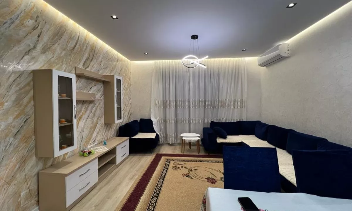 Shtepi me qera Apartament ne Tirane, 2+1, Mobilimi E mobiluar, Pagesa 550  Euro.