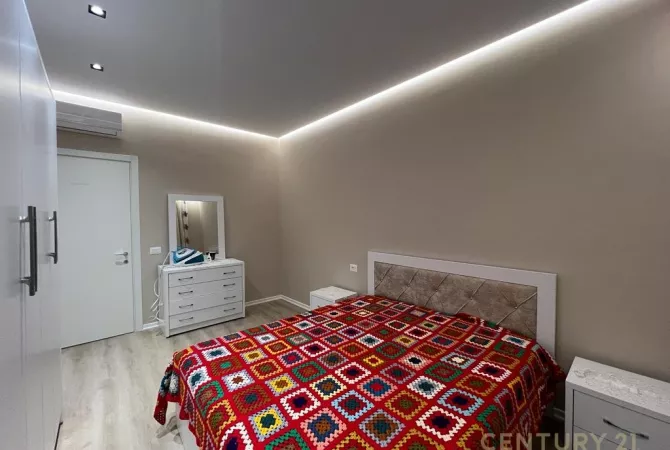 Shtepi me qera Apartament ne Tirane, 2+1, Mobilimi E mobiluar, Pagesa 550  Euro.
