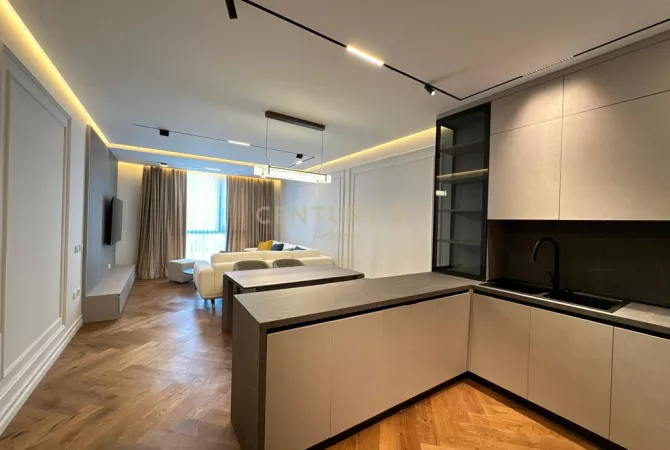 Shtepi me qera Apartament ne Tirane, 3+1, Mobilimi E mobiluar, Pagesa 2,200  Euro.