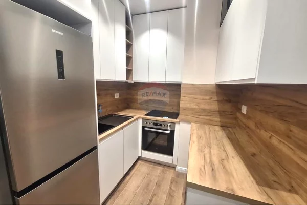 Shtepi me qera Apartament ne Tirane, 1+1, Mobilimi E mobiluar, Pagesa 75,000  Leke.